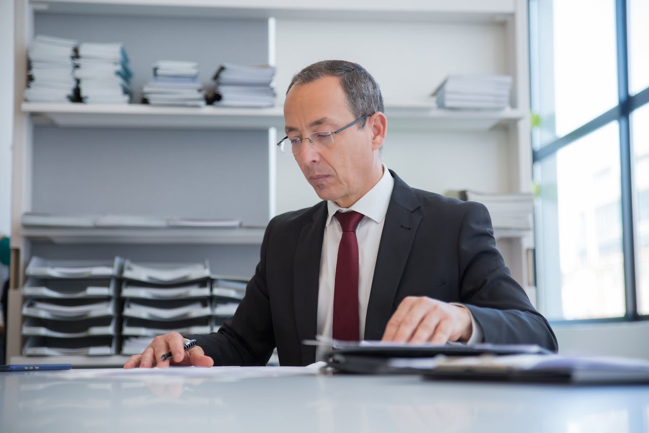 D&O-Versicherung bei Insolvenzverschleppung: Zahlt die Versicherung oder haftest du persönlich?