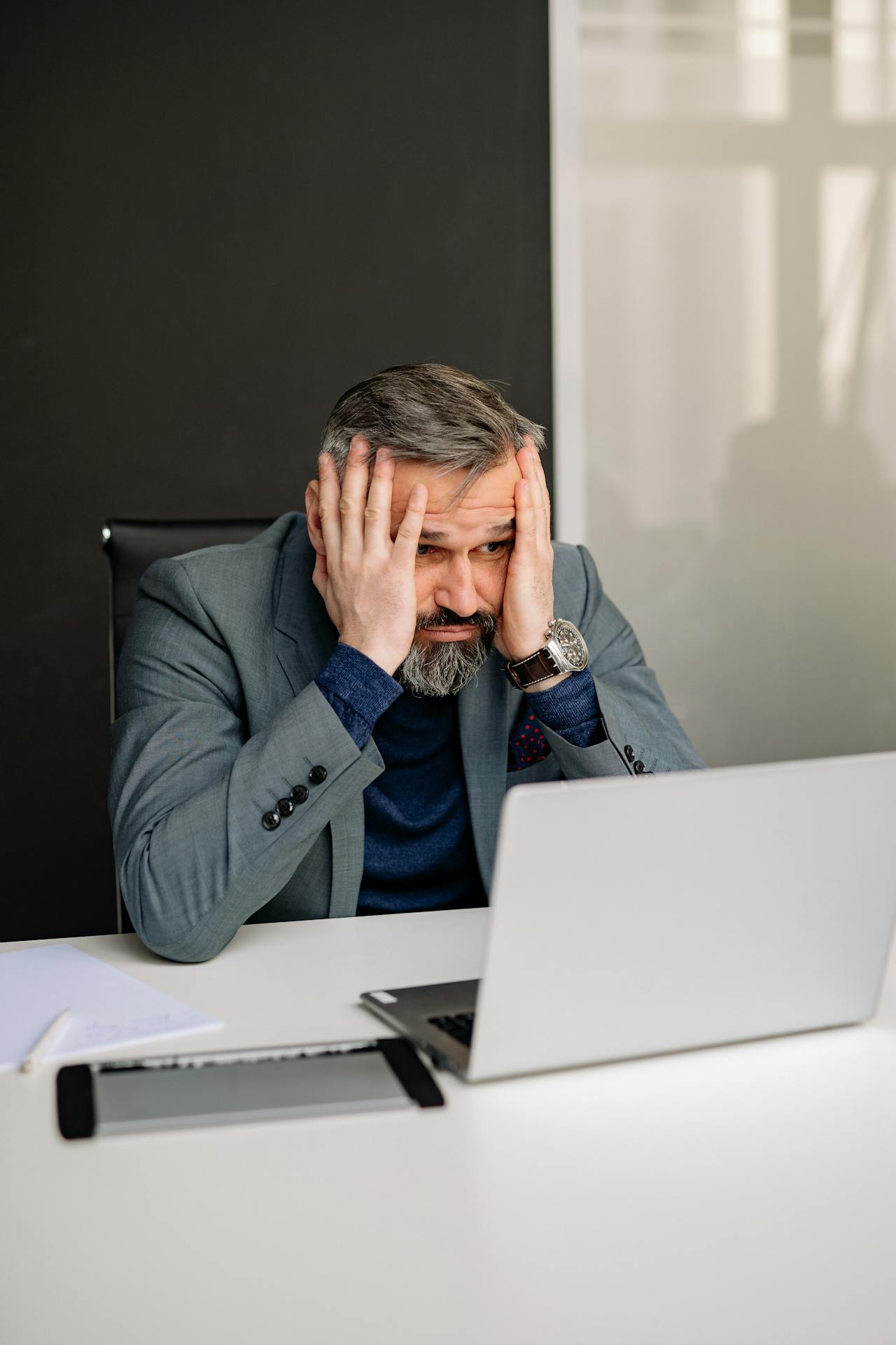 Wie ist die Rückwärtsversicherung in der Managerhaftpflicht D&O geregelt?